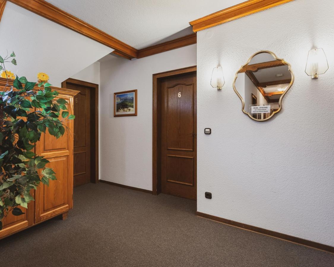 Fremden- Und Monteurzimmer "Zum Ochsen" Flieden Exteriör bild
